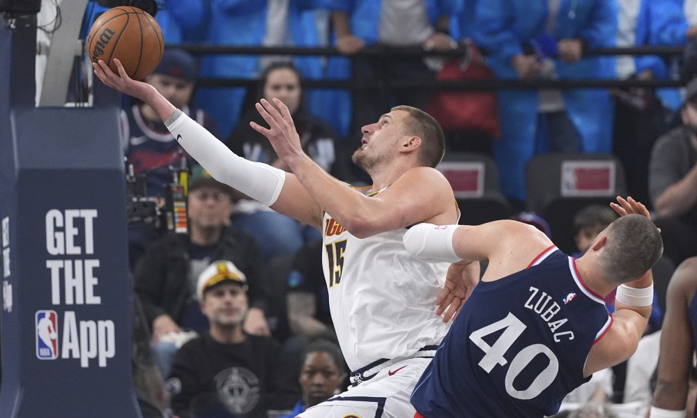 Klipersi poveli: Denver bacio niz vodu još jedan tripl-dabl Jokića