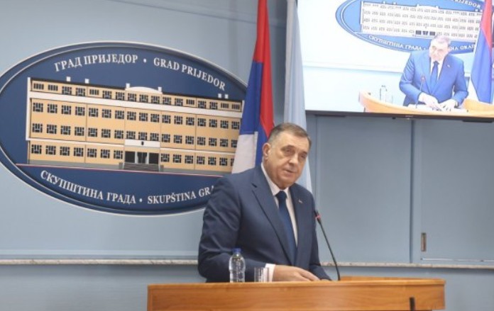 Dodik poručio na posebnoj sjednici: Prijedoru 10 miliona KM za sanaciju štete od poplava