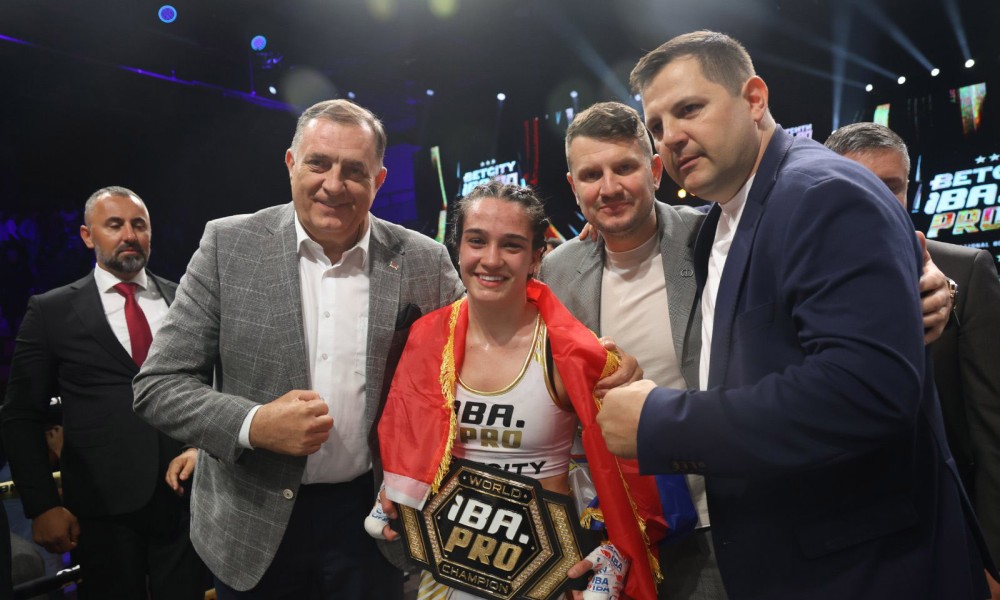 Dodik čestitao: Sara potvrdila da je velika šampionka i ponos Srpske i Srbije