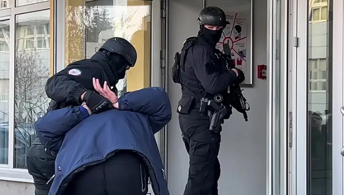 Žrtvu skinuo, pa zakopao tijelo: Divljan optužen za brutalno ubistvo bajkera iz Pala