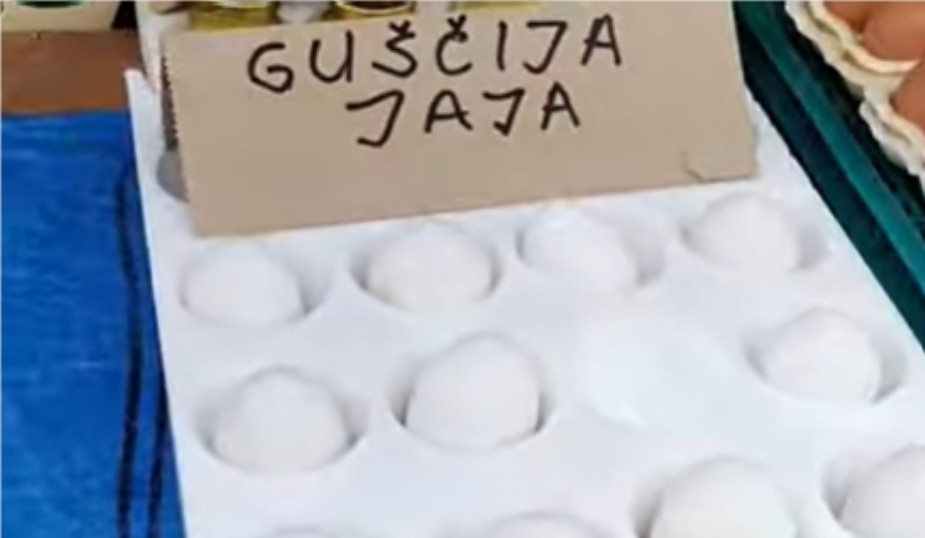 Jedno košta 4 evra! Banjaluka pred Vaskrs poludjela za velikim bijelim jajima VIDEO