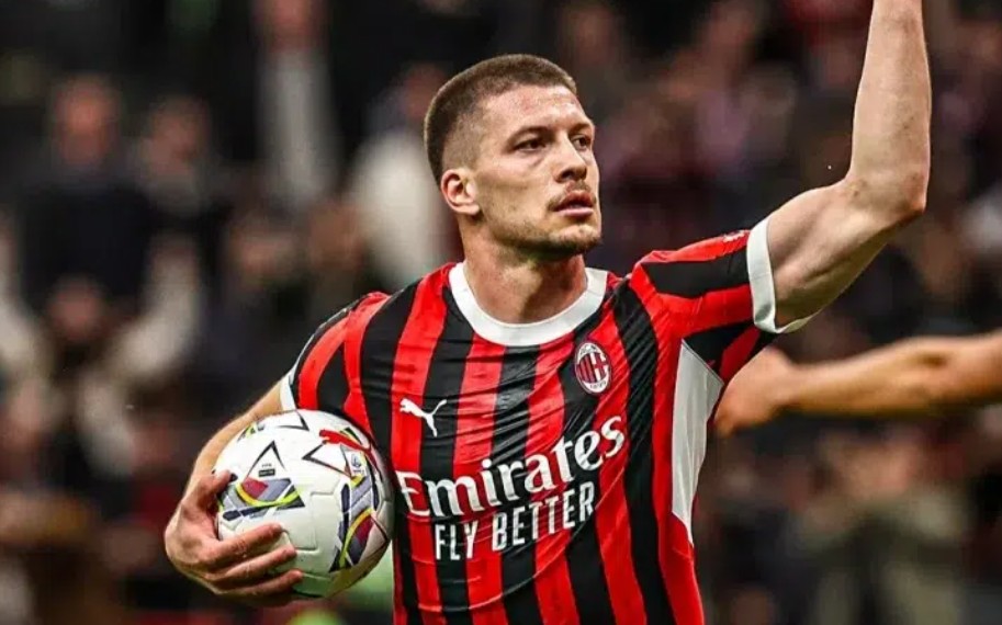 Srbinu ističe ugovor: Jović ako ode iz Milana, ostaje u Italiji
