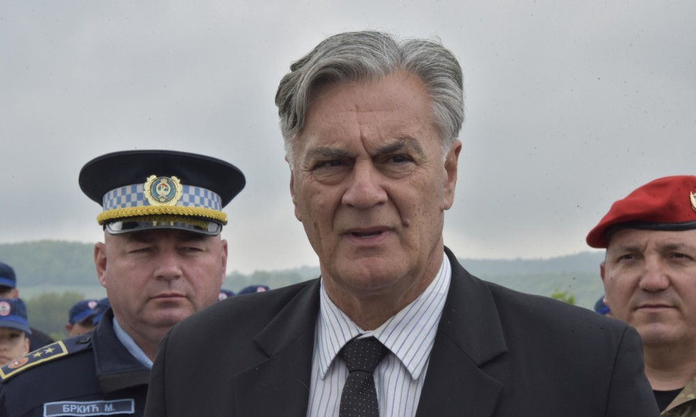 Karan u Trebinju: Požari pokazuju potrebu formiranja pomoćnog sastava policije