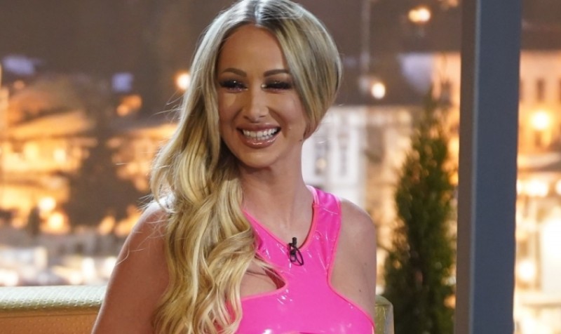 Paprena cijena druženja: Maca Diskrecija otkrila svoj “cjenovnik”