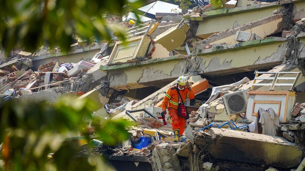 Broj nastradalih u Mjanmaru premašio 3.300: Brojne zemlje pomažu slanjem pomoći