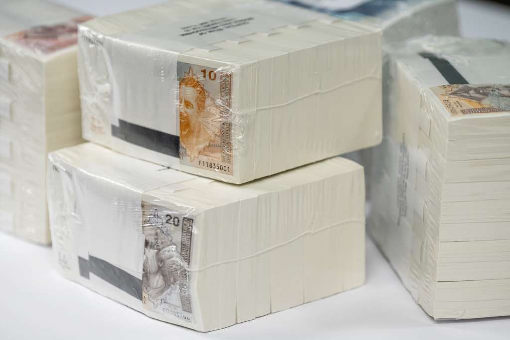 Dobri pokazatelji za Poresku upravu: Za četiri mjeseca skoro milijardu i po KM prihoda