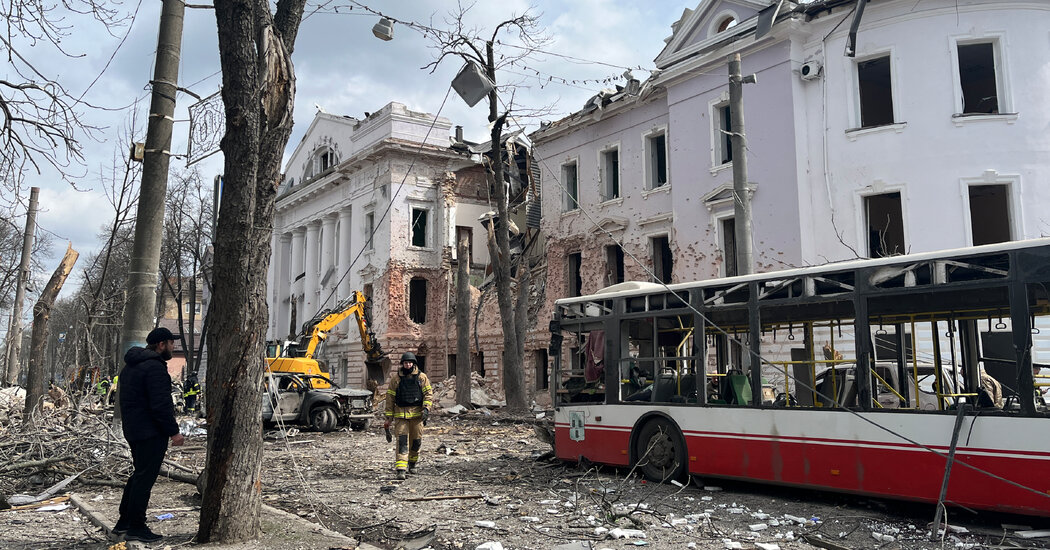 Rusi dronovima napali Odesu: Najmanje pet osoba povrijeđeno