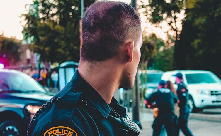 Prisvojili državni novac: Pod istragom policajci u Vašingtonu