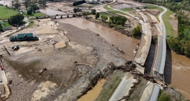 Najmanje 16 osoba poginulo: Poplave i tornada širom SAD-a