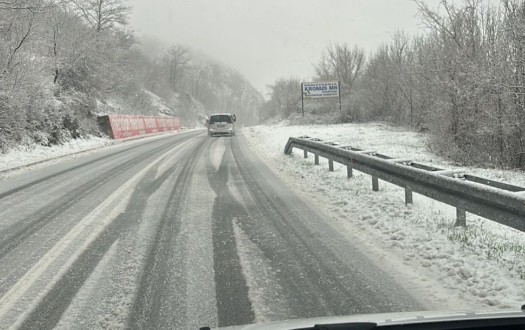 Snijeg pao i u Budvi: Na crnogorskom primorju jutros pahulje
