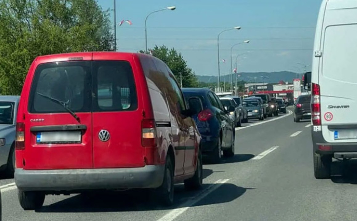 Vozači gube živce: Ogromna gužva na Zapadnom tranzitu u Banjaluci