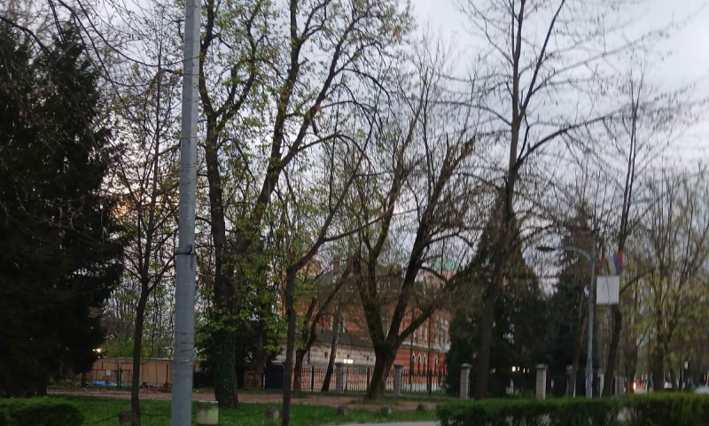 Ipak, ponesite kišobran: Danas u BiH sunčano, popodne promjenljivo uz kišu