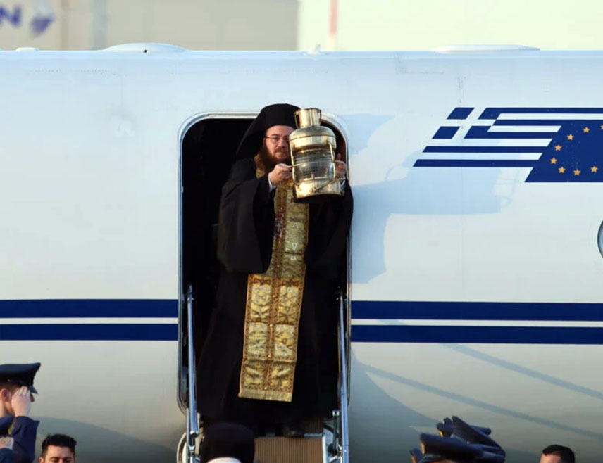 Blagodatni oganj stigao u Grčku