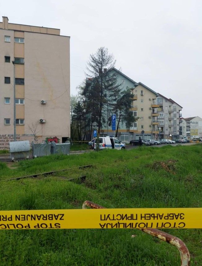 Pored tijela pronađen pištolj! Ivanović: Prve indicije govore da je muškarac izvršio samoubistvo