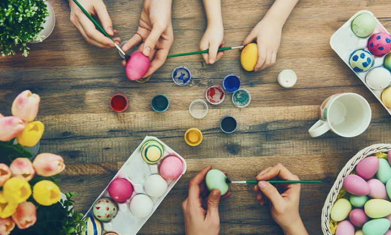 Ne počinje zvonom, već bojom… Evo da li je grijeh farbati jaja na Veliku subotu