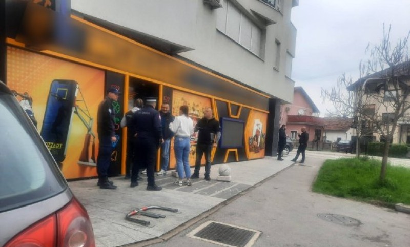 Pobjegao sa samo 130 KM: Kako je radnica kladionice u Banjaluci nadmudrila pljačkaša?