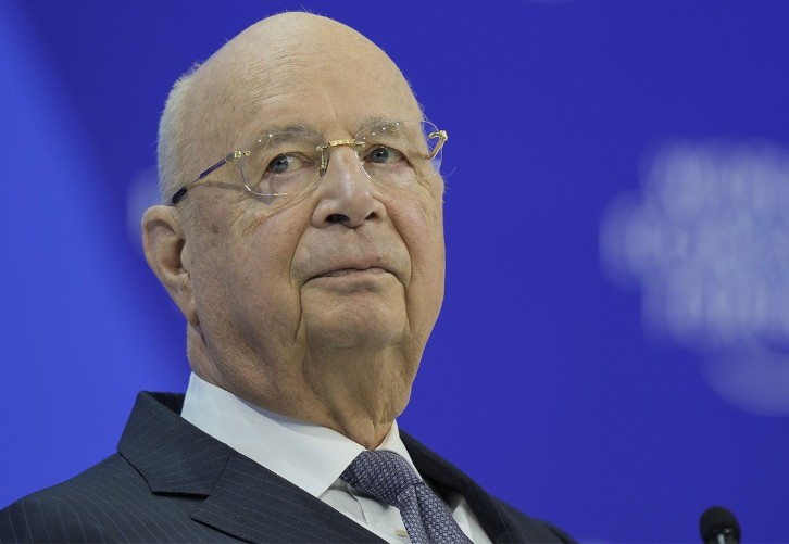 Klaus Švab podnio ostavku: Poznato ko će ga naslijediti