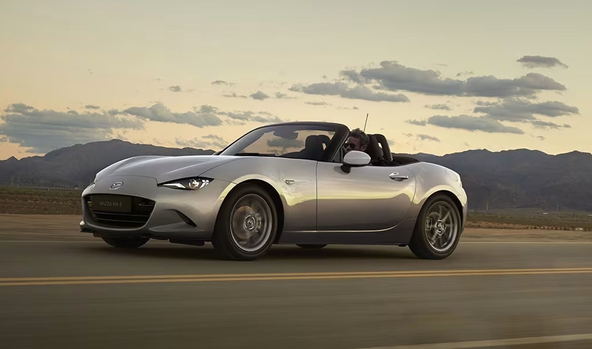 Cilj ispod tone: Mazda najavila veći motor za iduću Miatu