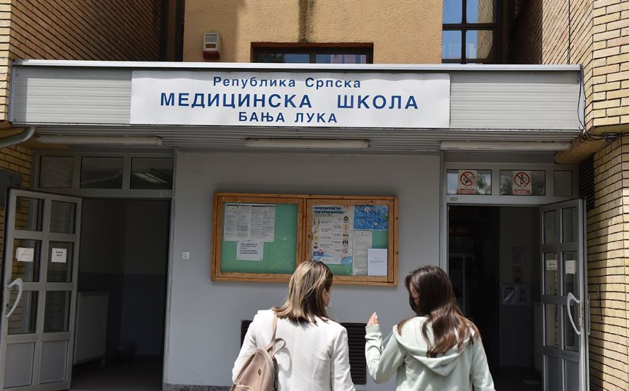 Sandić o spornoj ekskurziji Medicinske škole: Ili su slagali inspektoricu ili ona laže nas