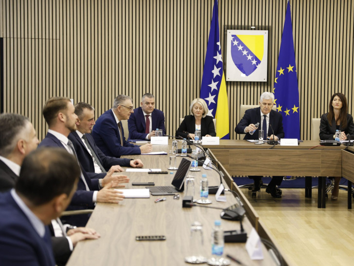 Ništa ni od sutrašnjeg sastanka “nove koalicije”