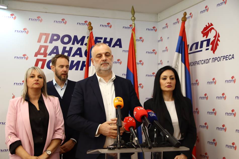 PDP kritikovao odbijanje naplate parkinga u Banjaluci i povećanje vrijednosti nekretnina: “Sabotaža SNSD-a”