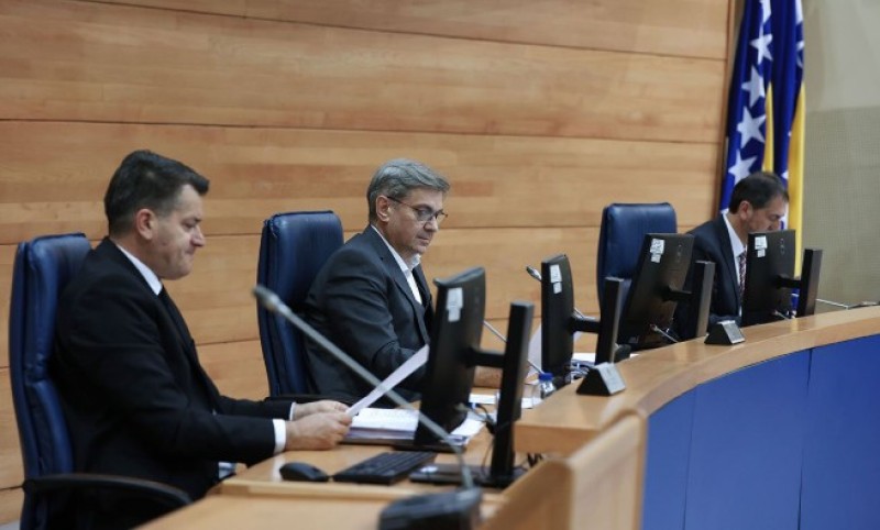 Stranke “trojke” odbile Dodika: Ništa od razgovora u BiH