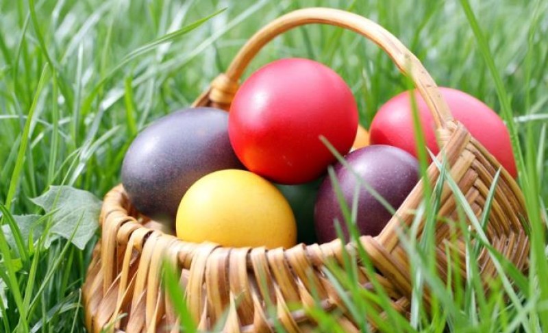 Brojimo sitno do Vaskrsa: Savjeti za najljepša prirodno obojena jaja bez hemije