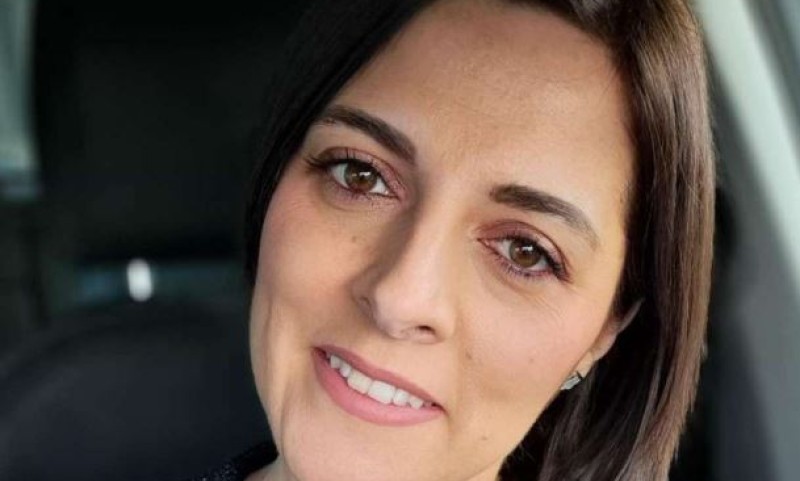 Ne okrećite glavu od Vesne: Ženi koja ima karcinom dojke treba pomoć za liječenje