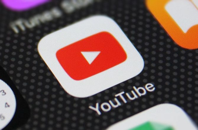 Od danas: YouTube pomoću vještačke inteligencije pogađa starost korisnika