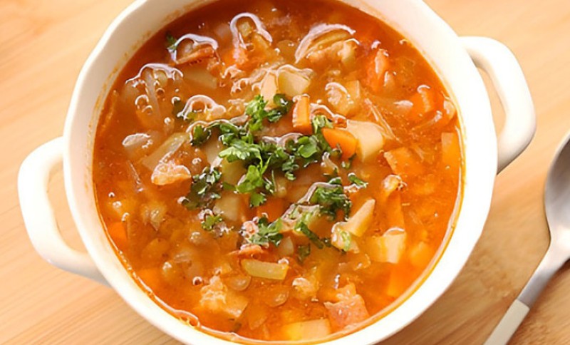 Male tajne iskusnih domaćica:  Evo kako se pravilno dodaje zaprška u jelo