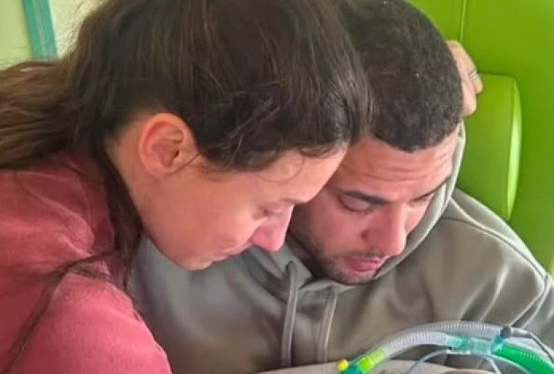 Najtužniji momenat njihovog života: Poznatom paru preminuo tek rođeni sin