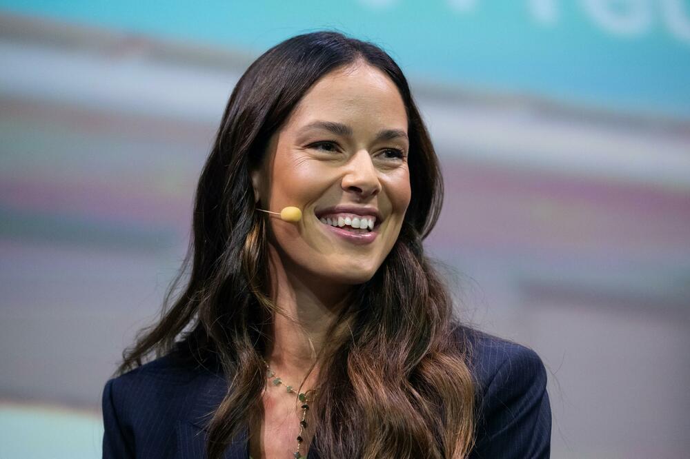 Na stolu ajvar, ruska salata i kajmak: Evo kako se hrani lijepa Ana Ivanović FOTO