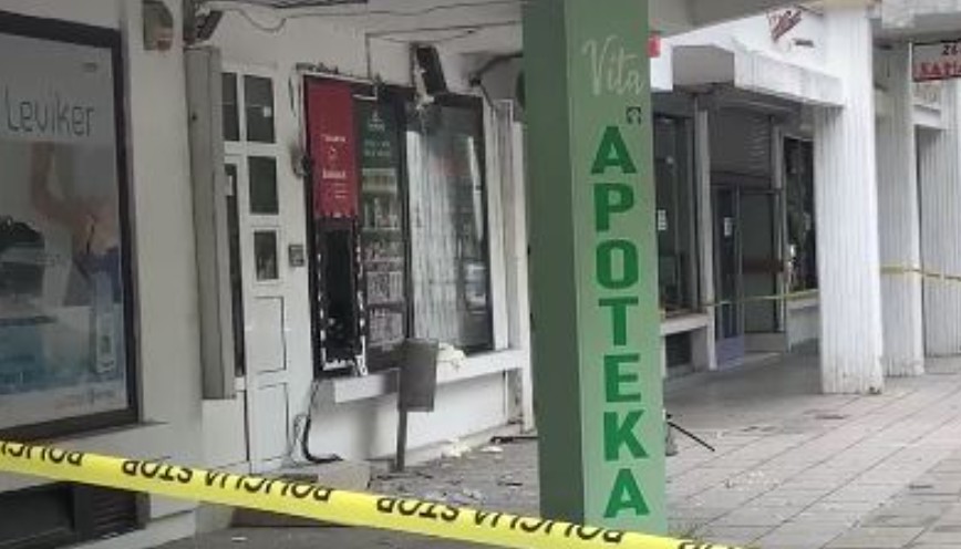 Drama u BiH! Raznesen bankomat, utvrđuje se koliko je para ukradeno