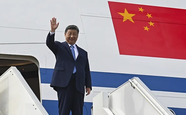 Posjeta Rusiji: Avion kineskog predsjednika sletio u Moskvu