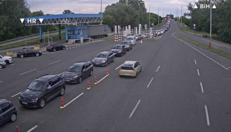 Kolone vozila: Pojačana frekvencija vozila na GP Gradiška