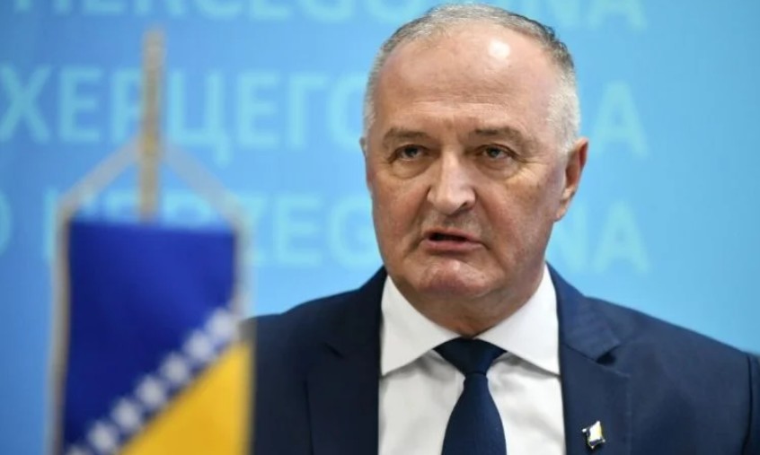 Helez traži istragu i prekida vojnu saradnju sa Srbijom: Ja sam izdao naredbu