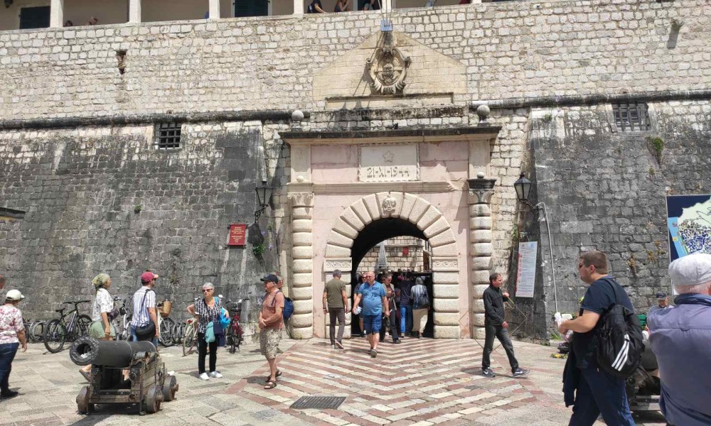 Turska novi opcija: Crna Gora bi mogla da ostane bez ruskih turista