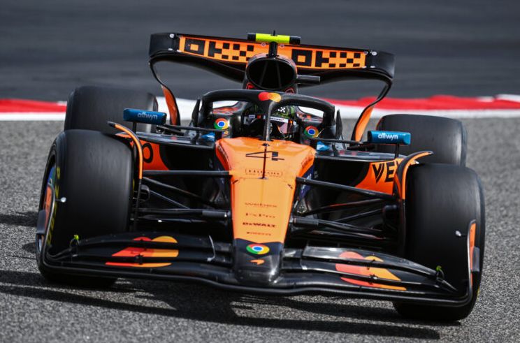 Formula 1: Norisu pol u Vegasu, Ferstapen uz njega