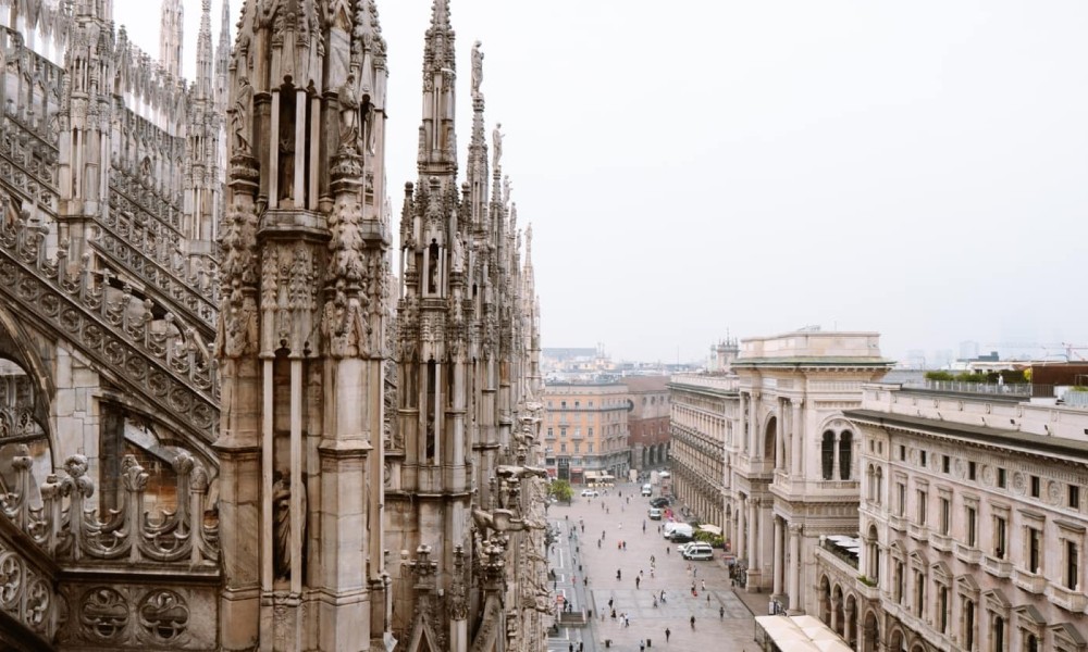 Izvršio samoubistvo: Muškarac skočio sa Milanske katedrale