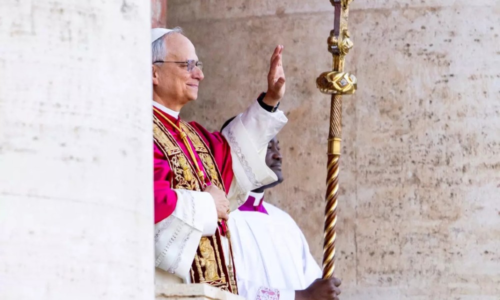Papa upozorio na opasnosti od klimatskih promjena: U raznim dijelovima svijeta se “naša Zemlja pustoši”
