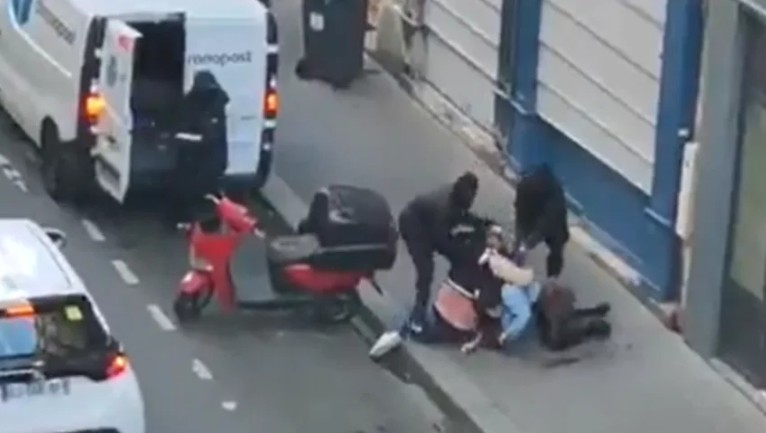 Drama u Parizu! Jeziv snimak pokušaja otmice VIDEO