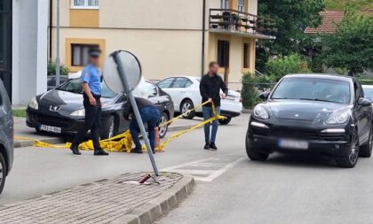 Oba vazdušna jastuka iskočila: Ovo je automobil u kojem se dovezao Đermanović