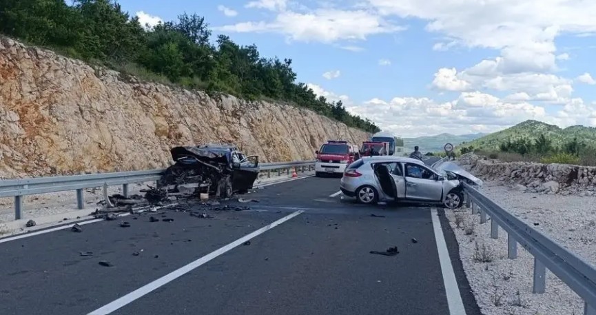 Težak sudar u BiH! Poginula jedna osoba, petoro povrijeđeno
