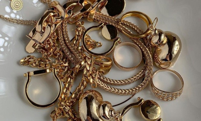 Bogat “ulov” carine: Na graničnom prelazu otkriveno zlato i devize velike vrijednosti