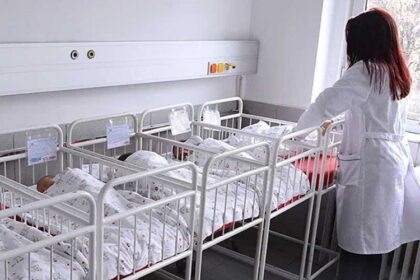 Dnevni izvještaj iz porodilišta: Srpska bogatija za 21 bebu
