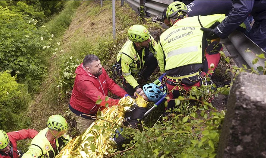Stravične scene na poznatoj trci: Biciklista pao u provaliju