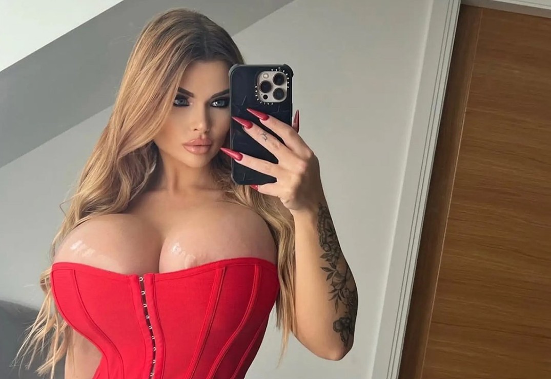 Ide ljeto, a najbujnija Britanka u problemu: Ne može naći kupaći