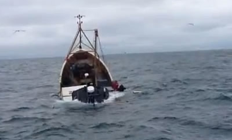 Tragedija kod Kanarskih ostrva: Potonuo čamac – poginule najmanje četiri žene