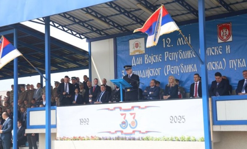 Centralna svečanost u Banjaluci: VRS odbranila Republiku Srpsku i srpski narod FOTO