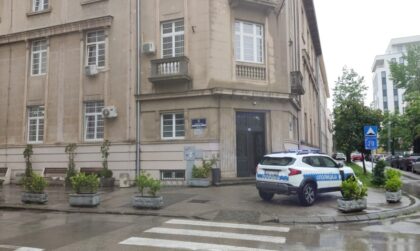 Drama u banjalučkim školama: Evakuacija učenika i osoblja u toku – ovo je razlog VIDEO/FOTO